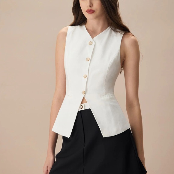 RIHOAS Tops - Rihoas White Single-breasted Cotton Vest